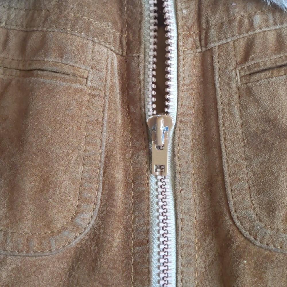 Vintage Brown Leather Jacket with rabbit Fur Collar - Picture 7 of 8